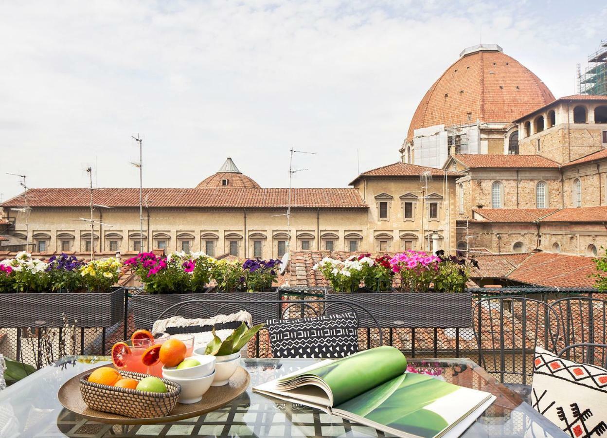 Best Location W/ Breathtaking Views Chic Palace Флоренція Екстер'єр фото